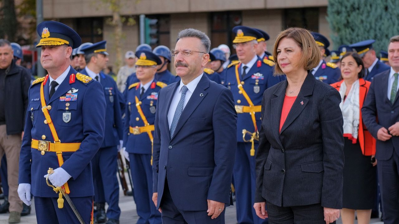 29 Ekim Cumhuriyet Bayramı'nın 102. Yıl coşkusu başladı