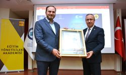 "İtina İle Yaşamak" konulu söyleşi gerçekleştirildi