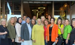 AK Parti Eskişehir İl Kadın Kolları'ndan kadın muhtarlarla buluşma programı