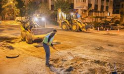 Büyükşehir Yol Yapım Çalışmalarını Sürdürüyor