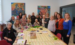 Keçe broşlarla dayanışmaya destek oldu