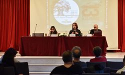 16 Şair, Tek Şehir, Tek Dil: Şiir