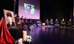 10 Kasım’da Duygu Dolu Bir Gece