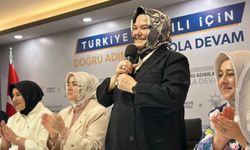 Nice Mutlu Yıllara Vekil Anne Ayşen Gürcan
