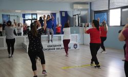 Eskişehir Büyükşehir Belediyesi’nden kadınlara ücretsiz spor eğitimi