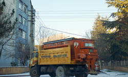 Tepebaşı’nda kar alarmı: Ekipler gece gündüz sahada!