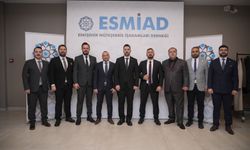 ESMİAD’da Liderlik Görevi Oğuz Sinlenmez’e Devredildi
