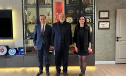 İş İnsanı Avni Ongurlar Medya 26 Grup’u Ziyaret Etti