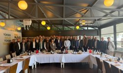AK Parti Eskişehir İl Başkanı Gürhan Albayrak, MÜSİAD Eskişehir Üyeleriyle Bir Araya Geldi