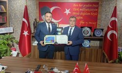 Eskişehir Heyetinden MHP İl Başkanı Sezer’e Ziyaret