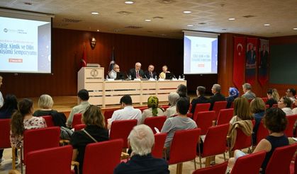 Yapay Zekâ ile Kültür ve Dilin Dönüşümü konuşuldu