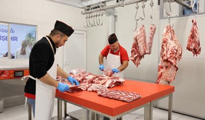 Günlük kesim, uygun fiyat Halk Et Market'te