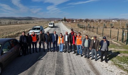 Ayvalı ile Arslanbeyli arasındaki yol yenilendi