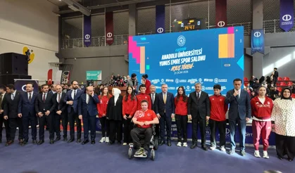 Bakan Bak: Eskişehir’i spor şehri yapacağız!