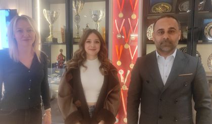 Kırılmayan takma tırnaklar 500 bin beğeni aldı!