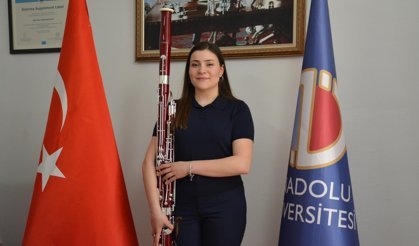 Eskişehirli Sanatçı Ece Nur Özer Almanya’da Kadroya Girdi