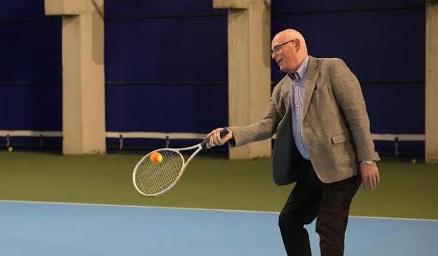 Yaz Tenis Turnuvası Ödülleri Sahiplerini Buldu