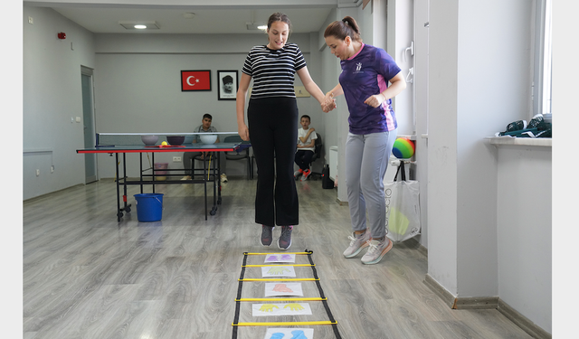 Özel bireylere özel eğitim
