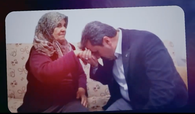 Destici'den Anneler Günü Mesajı