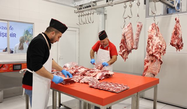 Günlük kesim, uygun fiyat Halk Et Market'te