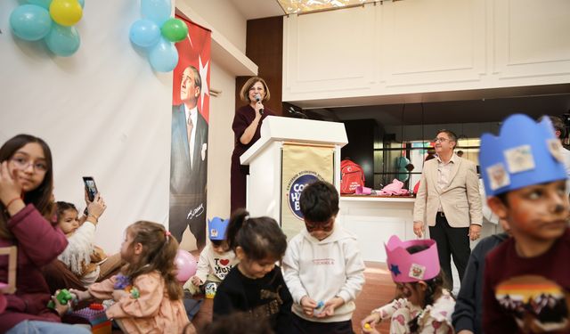 Başkan Ünlüce, Çocuk Hakları Şenliği’nde Miniklerle Buluştu