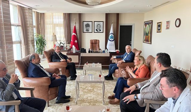 Eskişehir Sağlık-Sen, Ebelik Sempozyumu ile Ankara’da