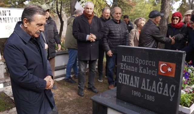 Efsane Kaleci Sinan Alağaç’a Vefa
