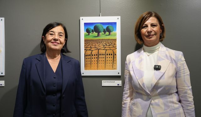 Ayşe Ünlüce'den “Küllerinden Doğan Umut” sergisini ziyaret
