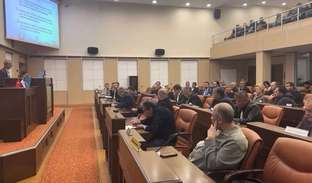 AK Partili Şimşek’ten Tepki: Okulların Katı Atık Vergisi 4 Kat Yükseltildi