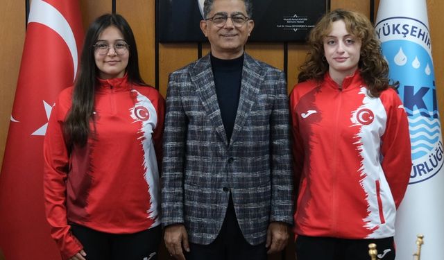 Milli Yüzücüler Deaflympics Öncesi Ziyarette