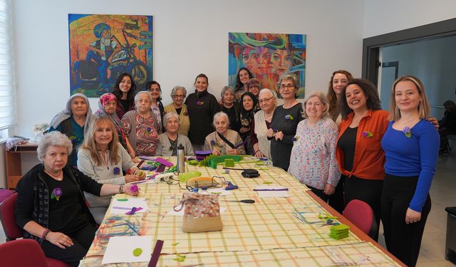 Kadına Şiddete Karşı Dayanışmanın Sembolü: Tepebaşı’nda Keçeden Broş Atölyesi