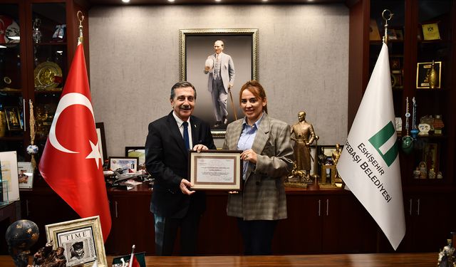 Tepebaşı Belediyesi'ne "Sağlığı Geliştiren Belediye" unvanı verildi