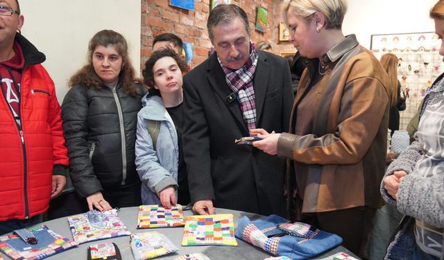 Özel bireylerden özel sergi