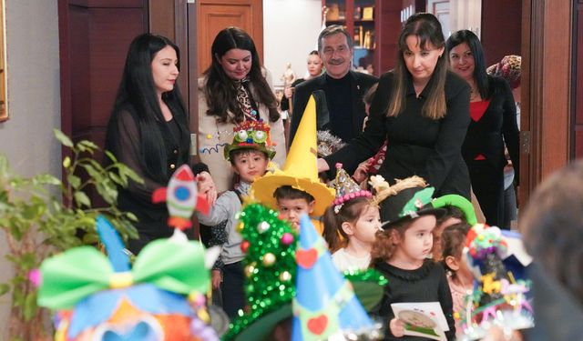 Ataç, Gökçen Erken Çocukluk Eğitim Merkezi öğrencileriyle yeni yılı kutladı