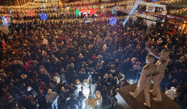 Yeni yıl pazarı Eskişehir’i birleştirdi: 7 günde 500 bin ziyaretçi