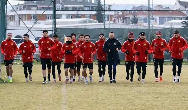 Es-Es sahasında Altay’ı devirip zirveyi bırakmak istemiyor!