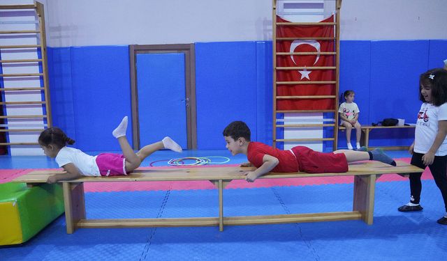 Tepebaşı’nda Çocuklara Yönelik Jimnastik Kursu