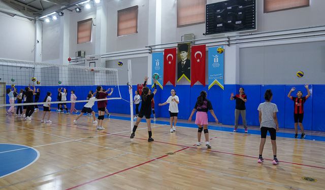 Spor tesisleri 2025’te binlerce vatandaşı sporla buluşturdu