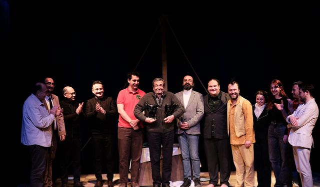 Açık Denizde'ye anlamlı gala