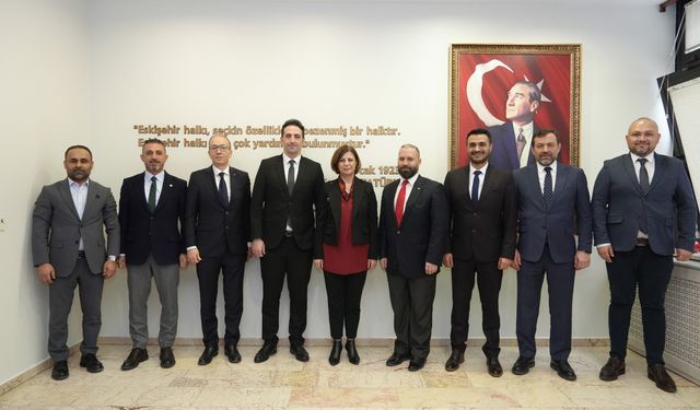 Yerel Basının Geleceği Konuşuldu: Eskişehir'de Basın Zirvesi