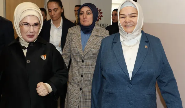 22 Okula Kütüphane Desteği: Ayşen Gürcan Açılışlara Katıldı