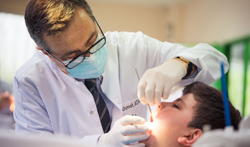 Başkan Ataç’tan 22 Kasım Diş Hekimleri Günü Mesajı