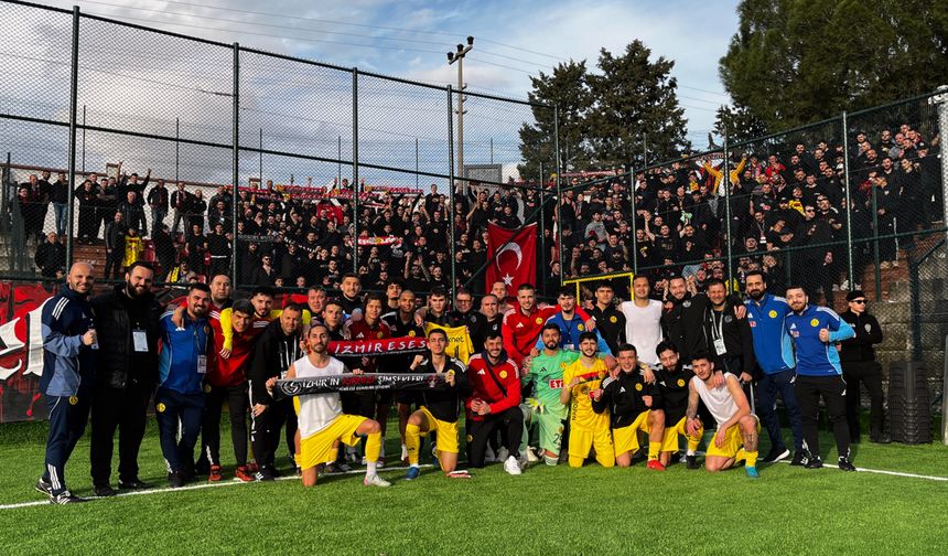 Tribünde yürek burkan detay, Es-Es’in ruhunu anlattı!