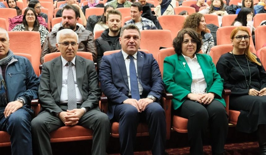 Başsavcılığın Tiyatro Projesi Alkış Topladı