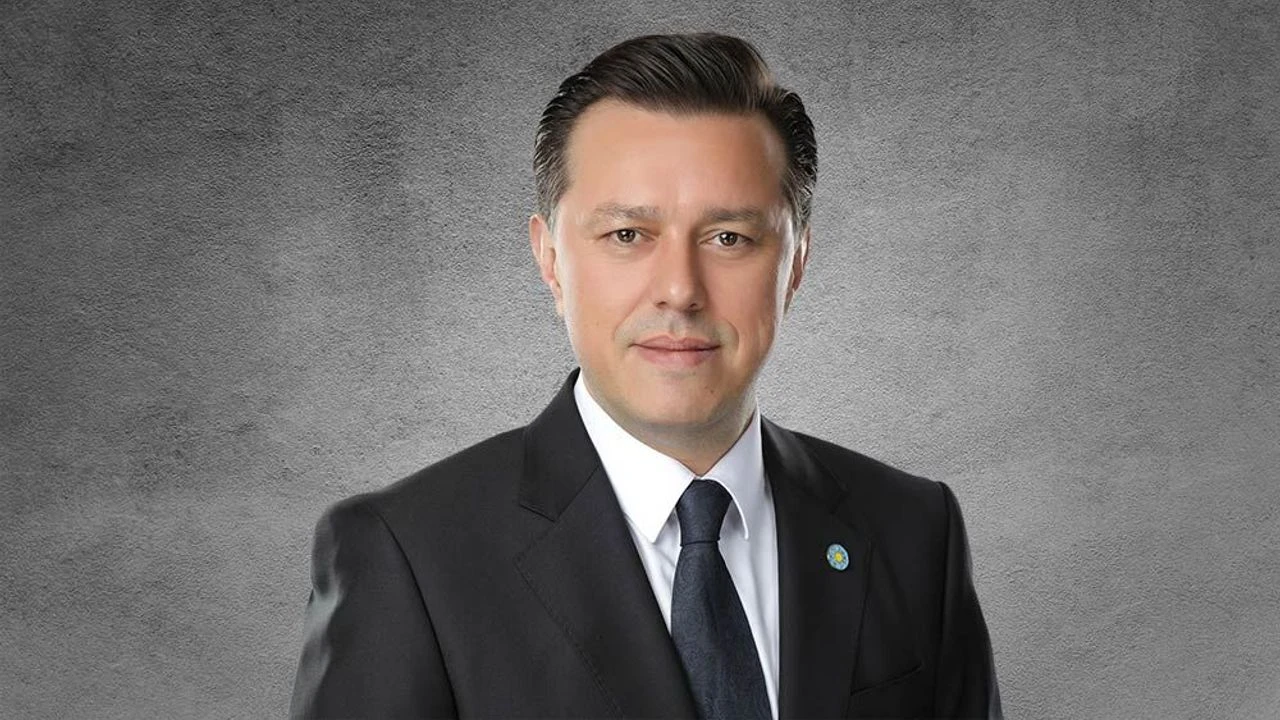 Eskişehir’de Yeni Doğanlara Vekil Sürprizi! Hatipoğlu Ailelerin Sevincine Ortak Oldu