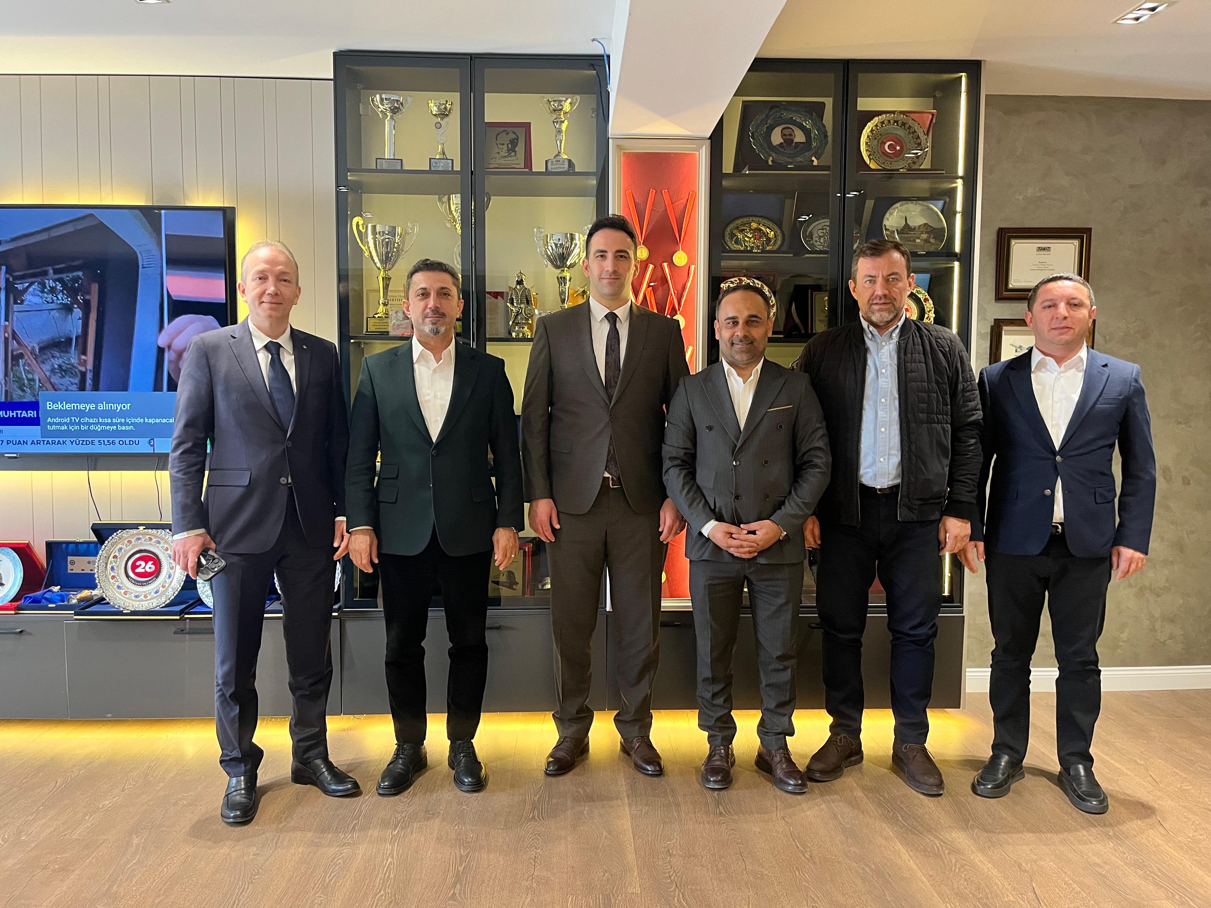 Eskişehir’de Medya Patronları Sektör Sorunlarını Görüştü